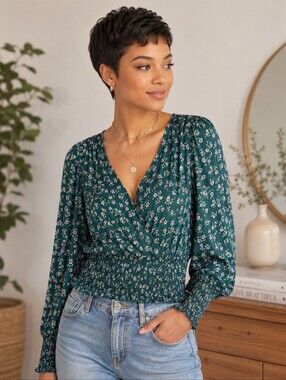 GAP Green Floral Smocked Wrap Blouse Small Cottagecore Boho Puff Sleeve Top